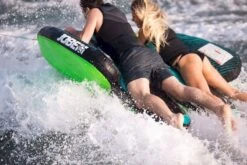 Jobe Revolve Funtube - 2 Persoons 15 Jobe Revolve Funtube - 2 Persoons -Zwembadwinkel 230220001 actionshot 2 big resultaat