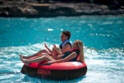 Jobe Triplet Funtube - 3 Persoons 11 Jobe Triplet Funtube - 3 Persoons -Zwembadwinkel 230320006 actionshot big resultaat