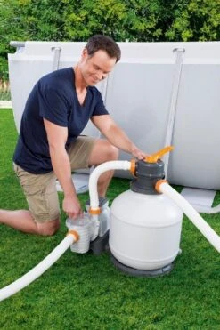 Bestway Flowclear Zandfilterpomp 5,6 M3/u 16 Bestway Flowclear Zandfilterpomp 5,6 M3/u -Zwembadwinkel bestway flowclear zandfilterpomp 5 6 m3uur 12